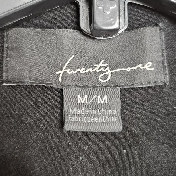 Forever 21 Women's Black Blazer Jacket With Half Cuffed Stripped Sleeves, Size M - Picture 8 of 9